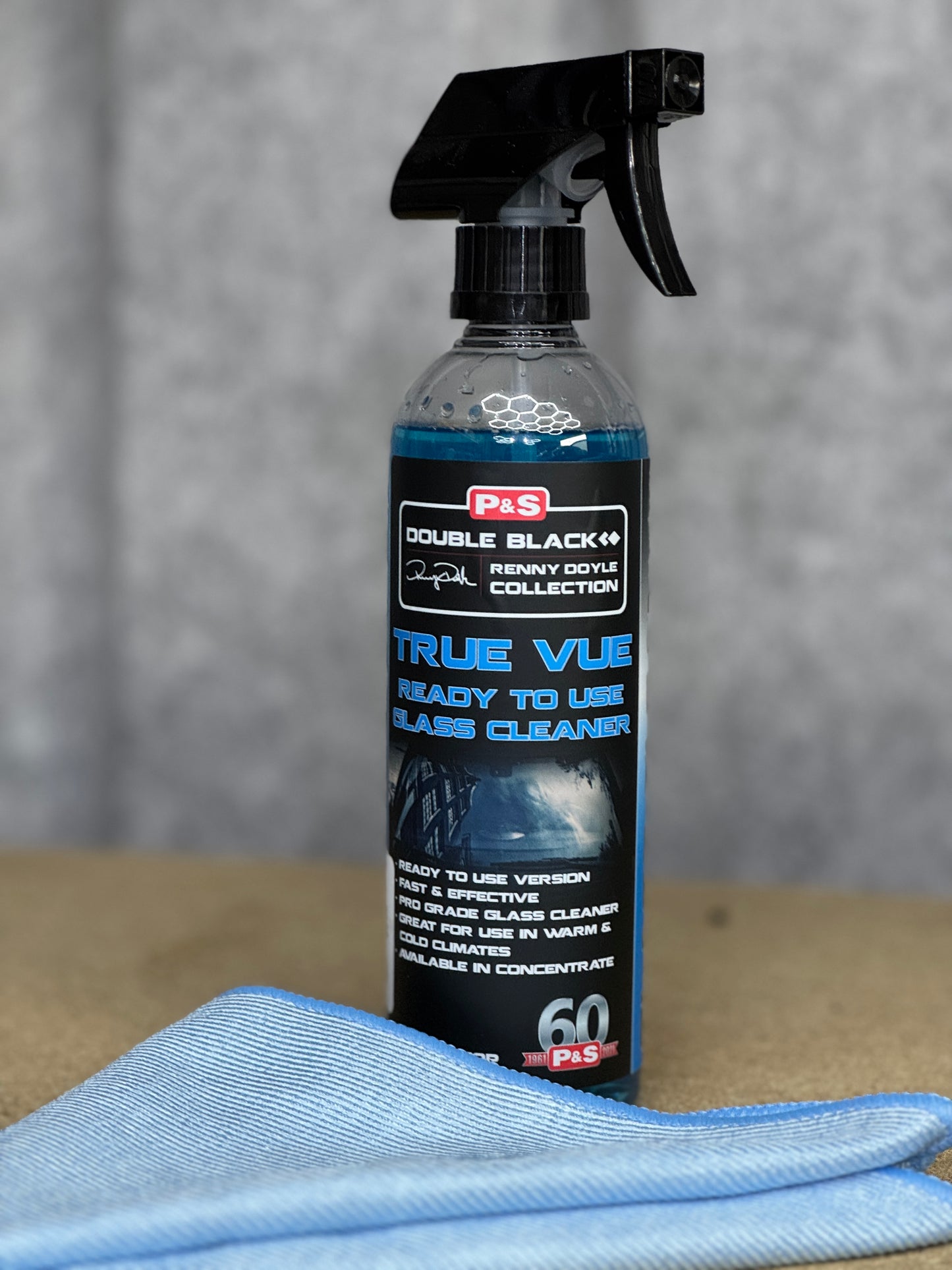 P&S True Vue GLASS CLEANER