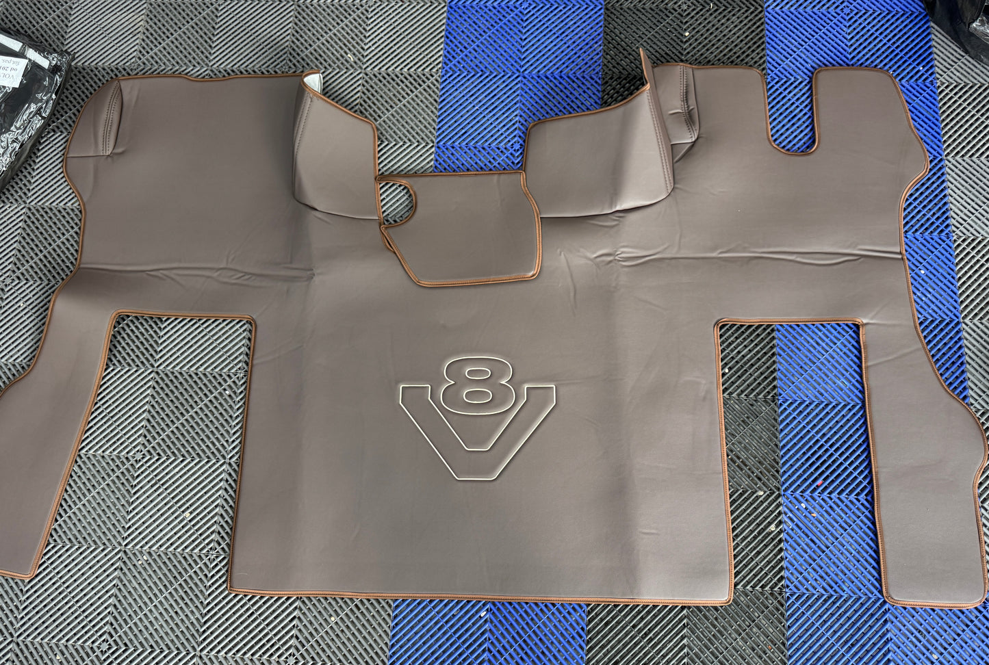 SCANIA S CAB FLOORING