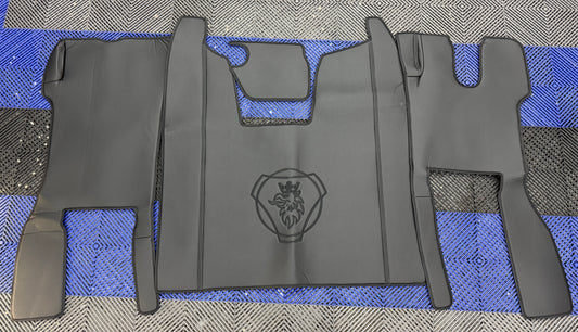 Scania Next Gen R cab black leather flooring