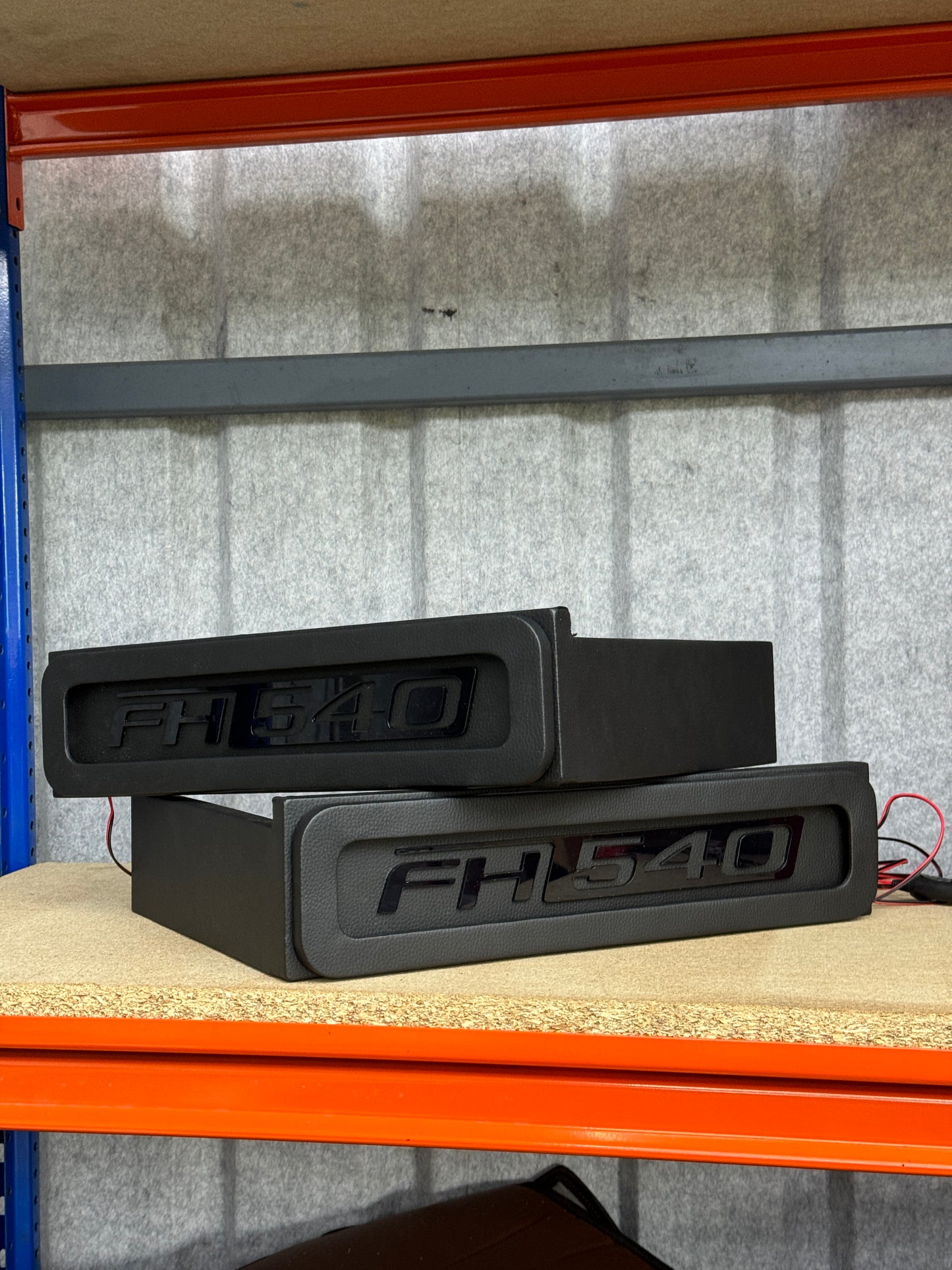 Volvo FH4/5 LED Seatbase